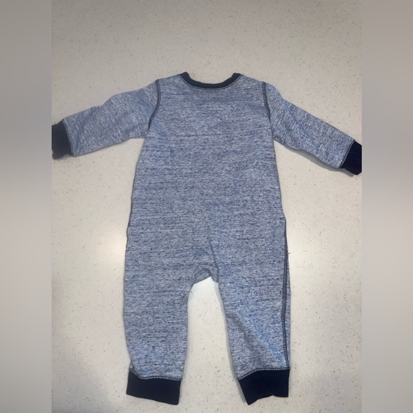 Baby Gap blue one piece outfit - Picture 4 of 5